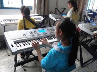 招聘东莞电子琴家教老师