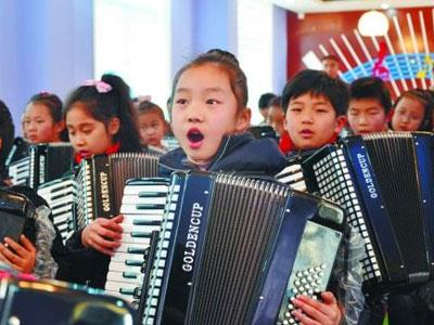 招聘东莞手风琴家教老师